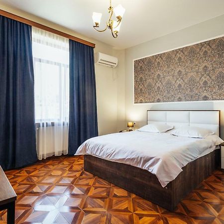 Memory House Hotel Kutaiszi Kültér fotó