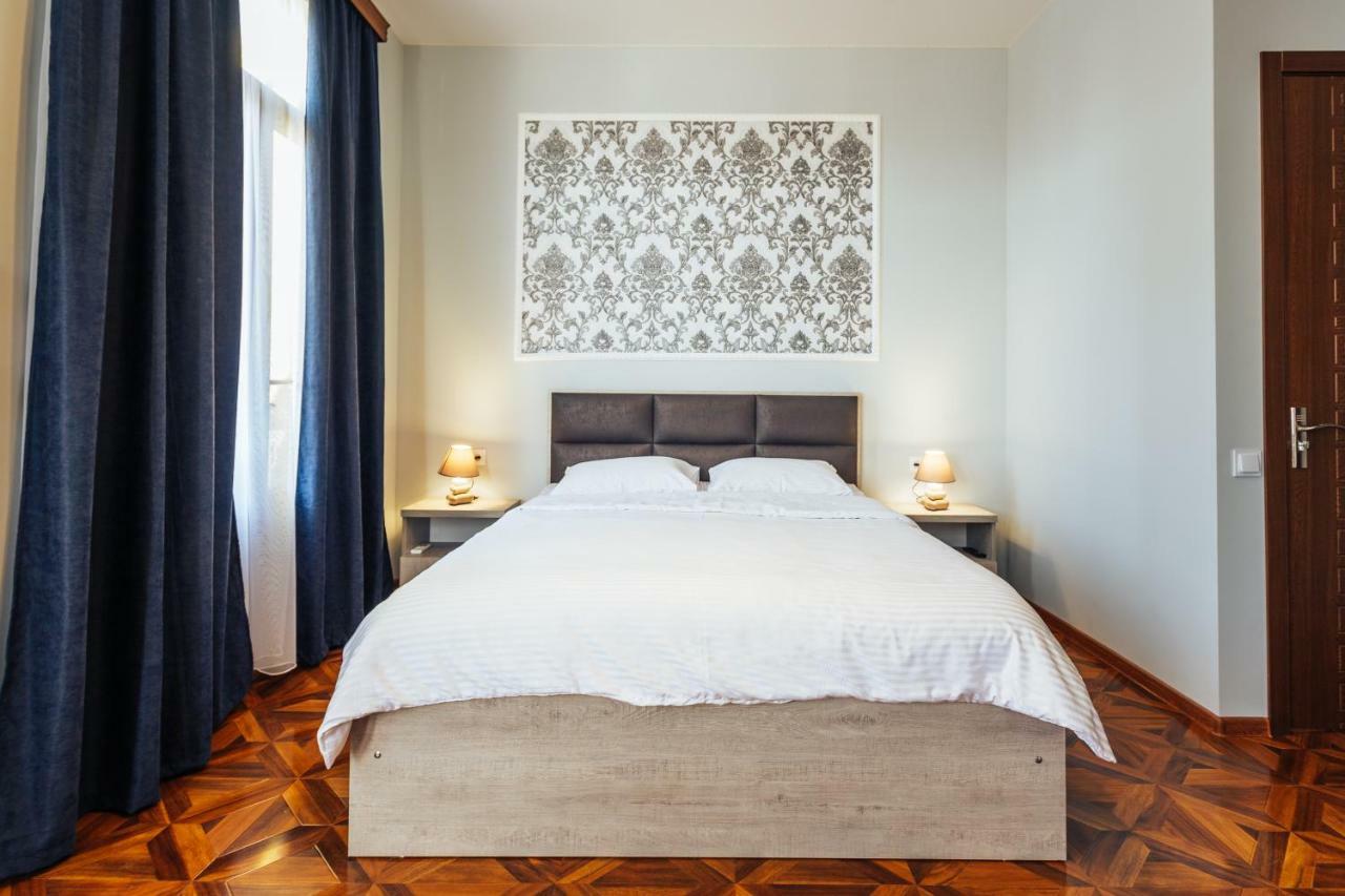 Memory House Hotel Kutaiszi Kültér fotó