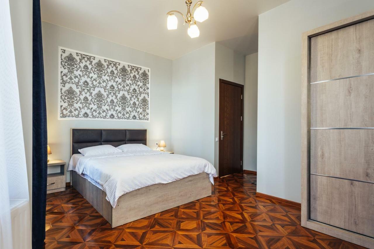 Memory House Hotel Kutaiszi Kültér fotó